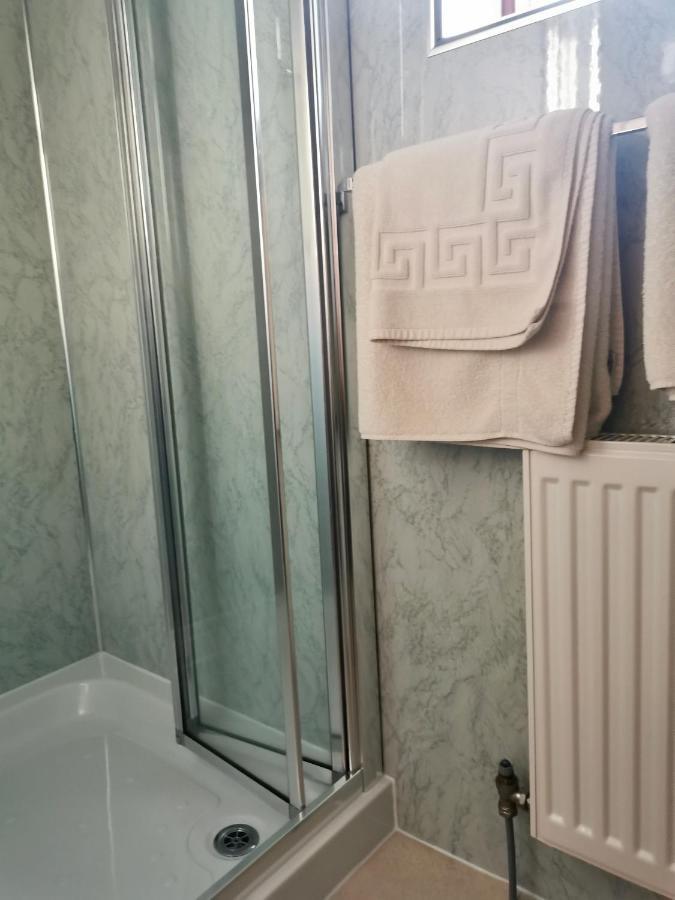 Sunset House Bed & Breakfast Newton Reigny Dış mekan fotoğraf