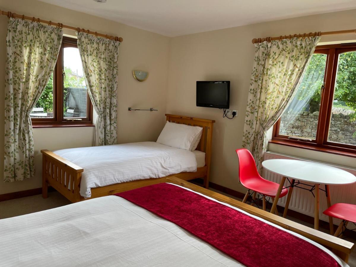 Sunset House Bed & Breakfast Newton Reigny Dış mekan fotoğraf