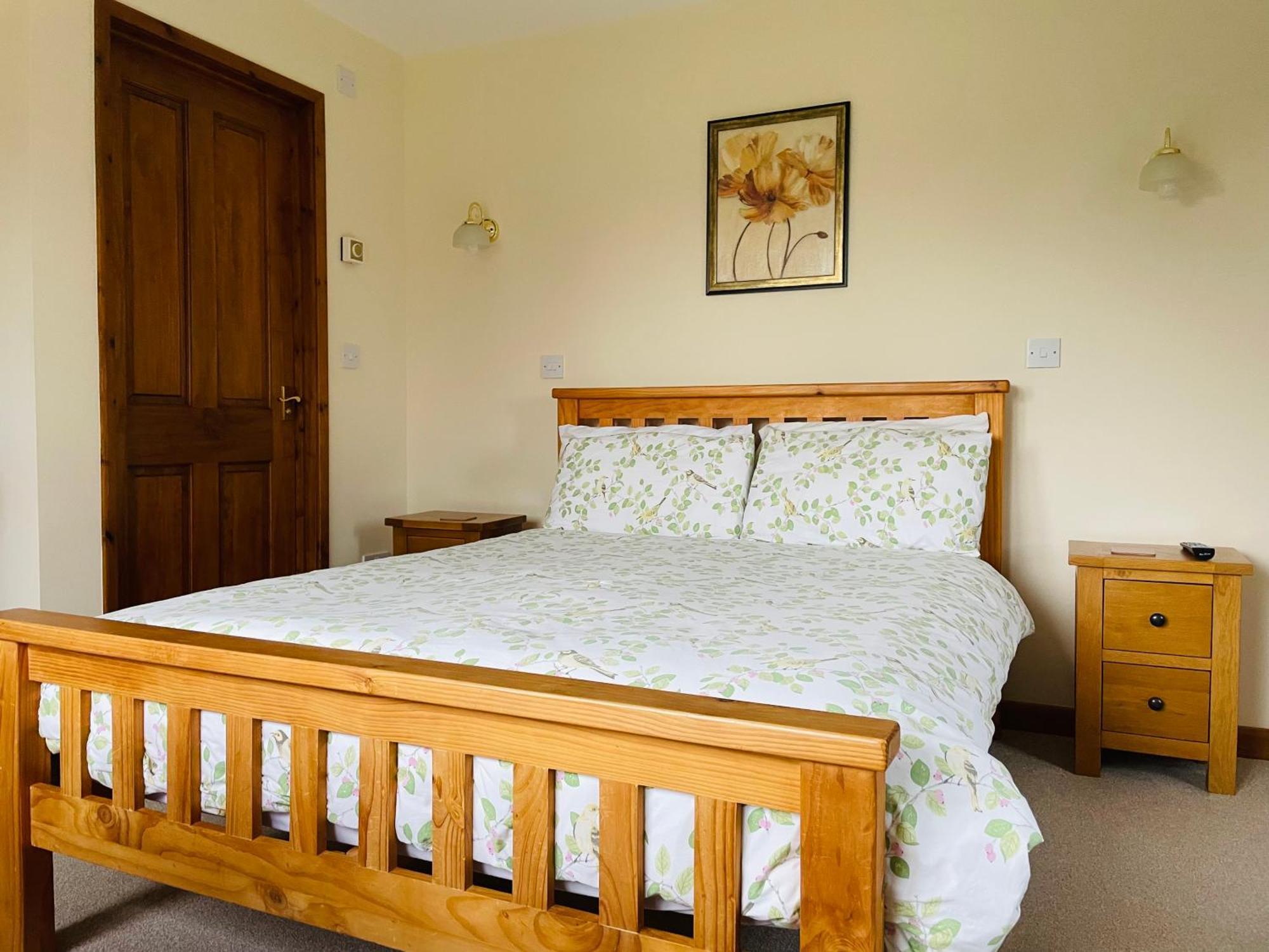 Sunset House Bed & Breakfast Newton Reigny Dış mekan fotoğraf